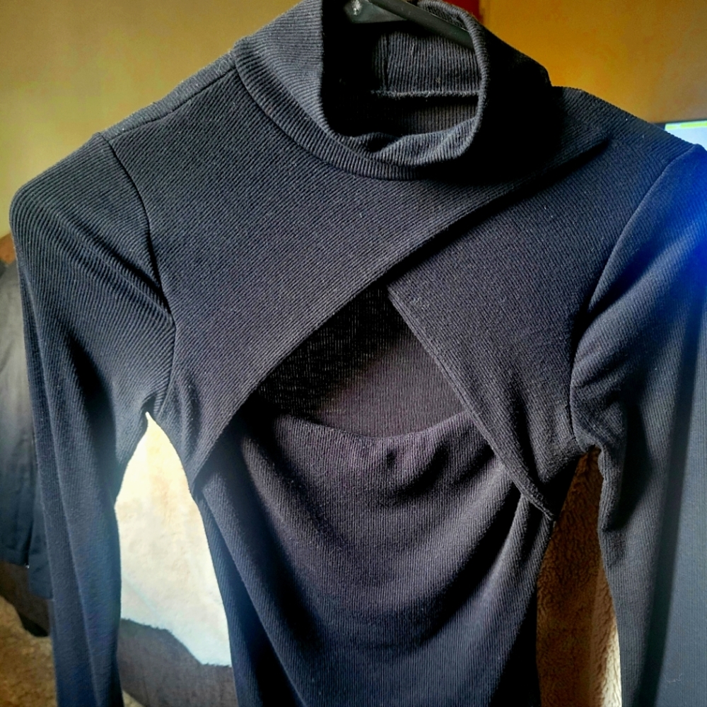 LuLus Long Sleeve Bodysuit S